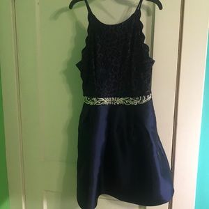 Gorgeous navy dress